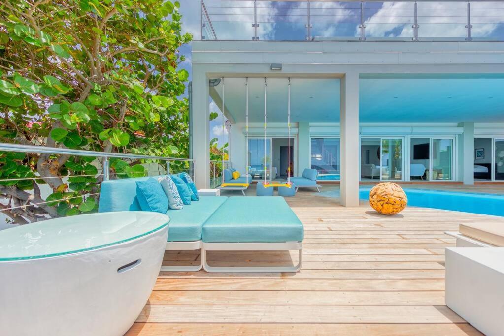 Surfsong Villa- Luxury Water Front Villa For 12 Maho Екстер'єр фото