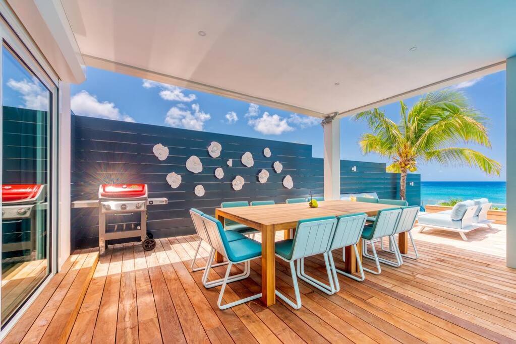 Surfsong Villa- Luxury Water Front Villa For 12 Maho Екстер'єр фото
